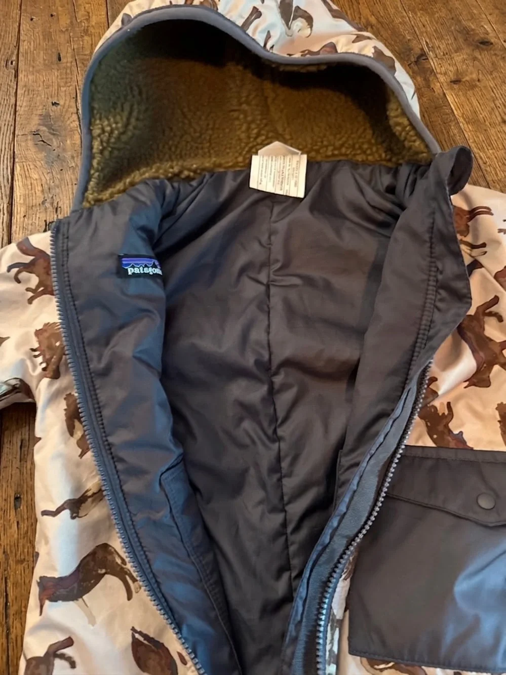 Patagonia Neutral Beige & Brown Animal-Print Hooded Baby Bunting- Fall Winter